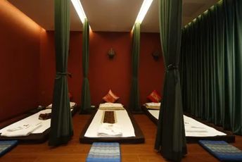 北京朝阳泰式按摩的被动瑜伽：当身体被折叠成诗